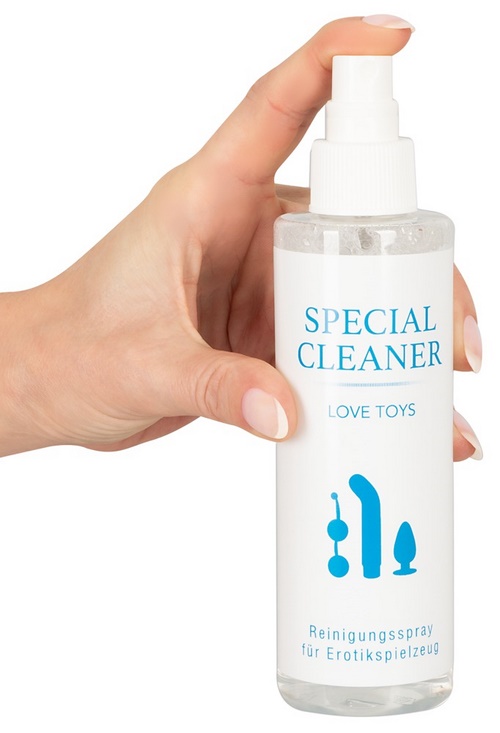 Special cleaner