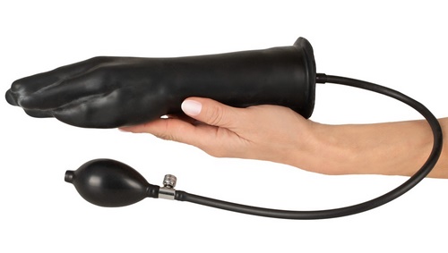 Pumpattava käden mallinen lateksidildo