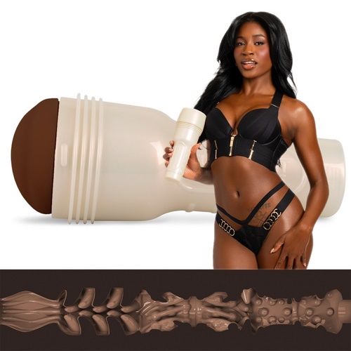 Fleshlight Nicole Kitt Purrrrrfection